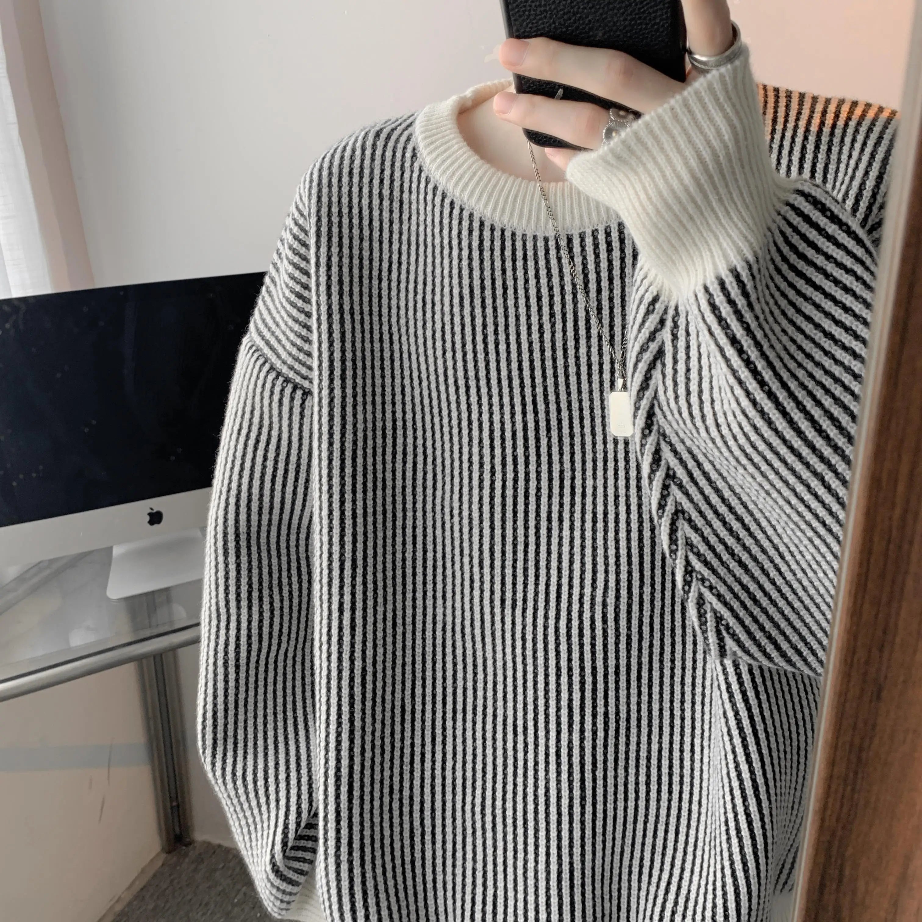 Voguable Striped Knitted Sweater Coat Men Japanese Oversize Casual Autumn Winter Loose O-neck Pullovers for Man Streetwear voguable