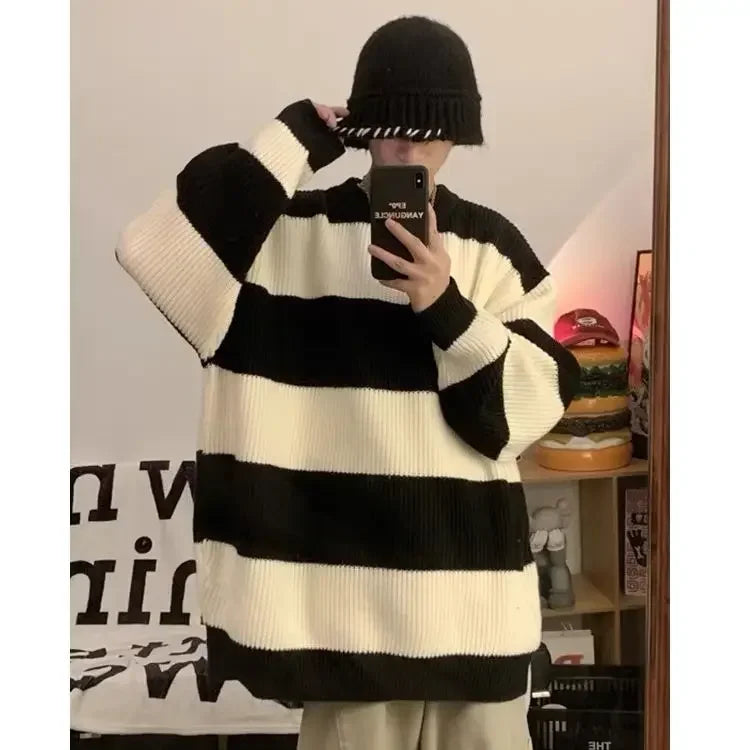 Korean style patchwork striped sweater for men in autumn and winter lazy loose knitted sweater round neck retro trendy sweater voguable