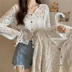 Spring Summer Korean Design Sense Hook Flower Hollow Lace Shirt Senior Sense Foreign Air V-Neck Long Sleeve Sun Protection Tops voguable