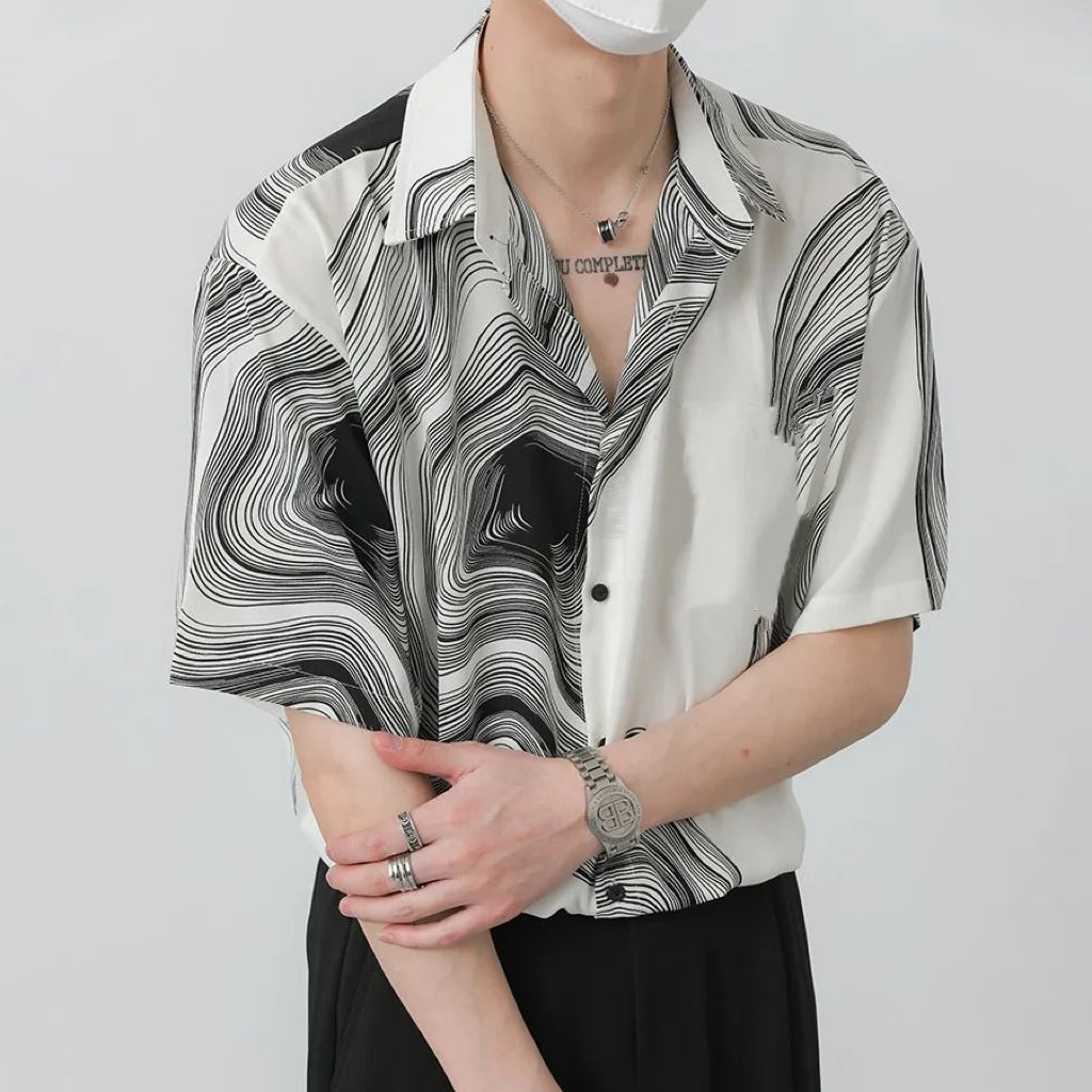 2023 New Korean Fashion Design Irregular Shirt Men Texture Pattern Loose Short Sleeve Summer Silky Drape Non-ironing Lapel Shirt voguable