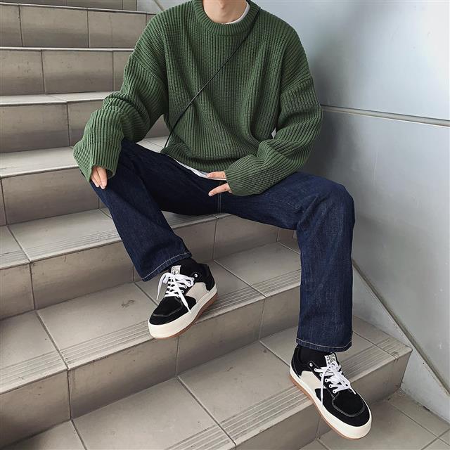 Voguable Men's Solid Color Sweaters Autumn Winter Korean Fashion O-Neck Loose Pullovers Couples Basic Warm Knitted Sweater Teens Jumpers voguable